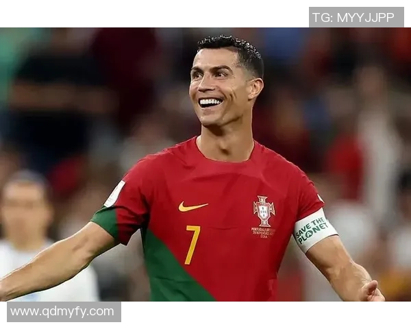 足球巨星九宫格全景图集 展现全球顶尖球员风采与经典瞬间